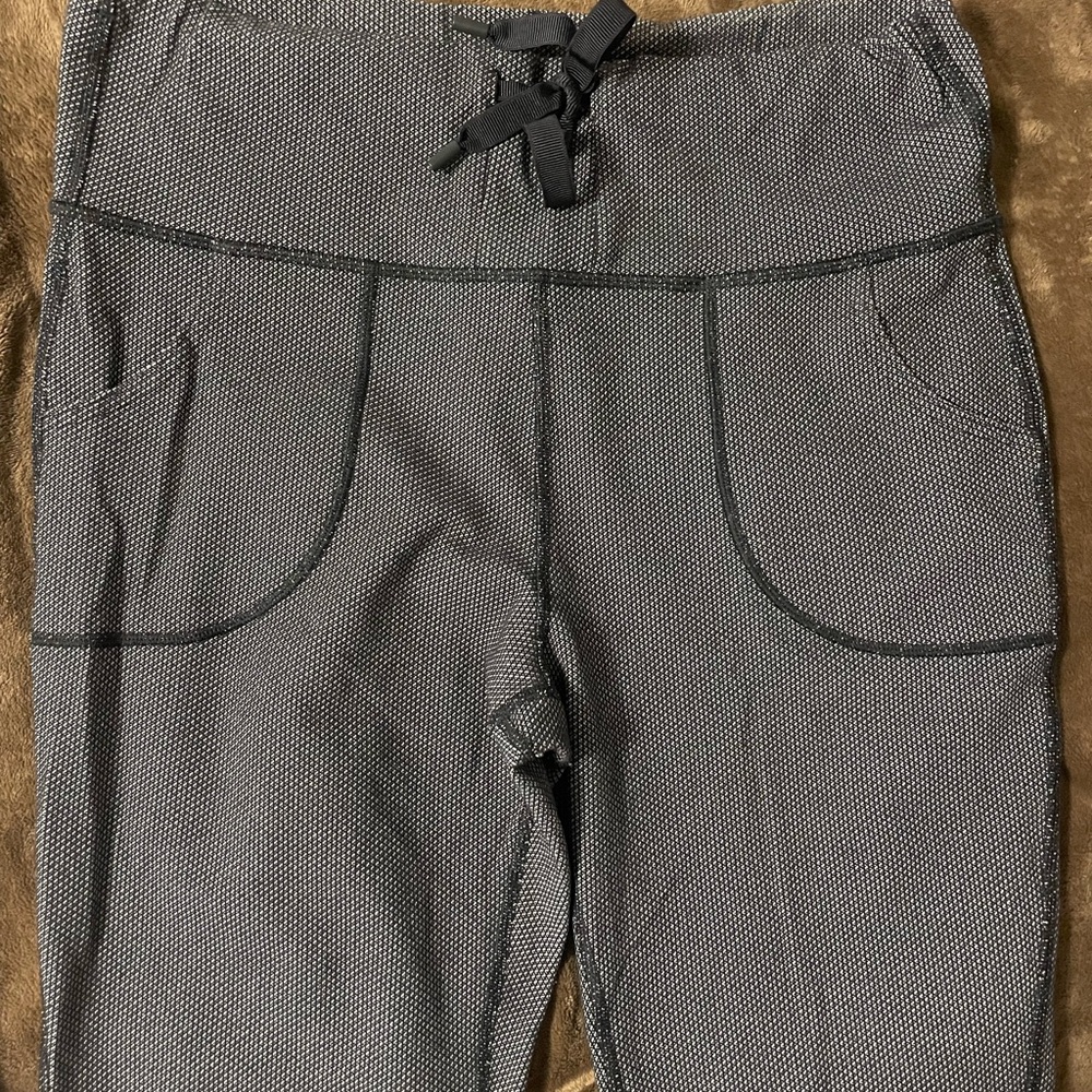 Lululemon Pants - Picture 5 of 6